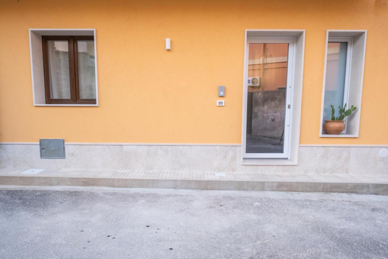 Risorgimento Apartment Avola Esterno foto